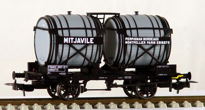 Wine barrel car of MITJAVILLE<br /><a href='images/pictures/LS_Models/30558.jpg' target='_blank'>Full size image</a>